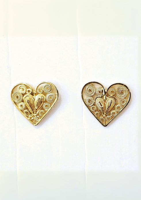 Corazon Mini Studs