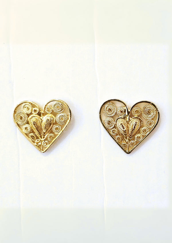 Corazon Mini Studs