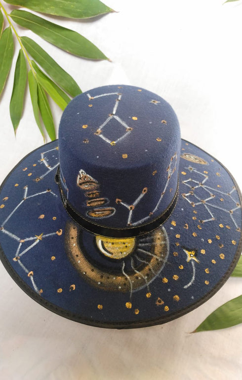 Under Water Eclipse Felt Hat