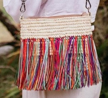 Multicolor Straw Metal chain Shoulder Bag